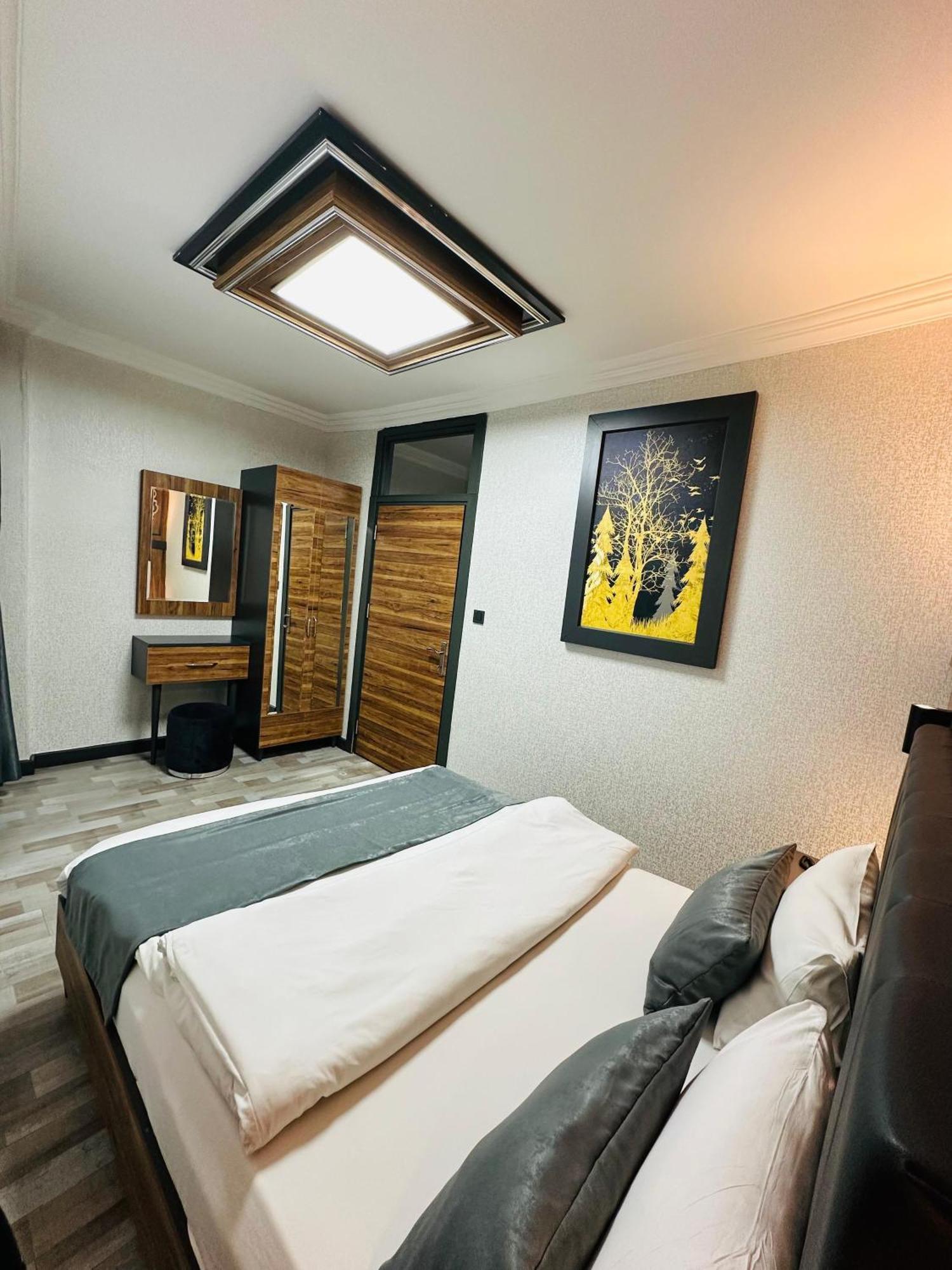 Taksim La Serena Hotels Istanbul Exterior photo